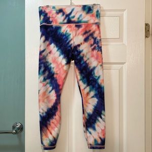 Athleta tie dye elation 7/8 leggings